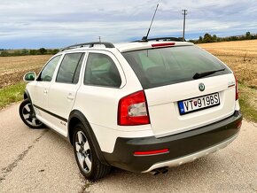 Škoda Octavia Scout 1.8 TSI - Motor po GO - 6