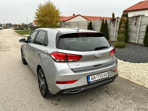 Hyundai i30 Family 48V Mild Hybrid DCT 1.5 - 6