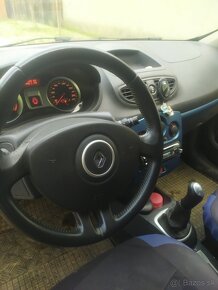 Clio3 - 6