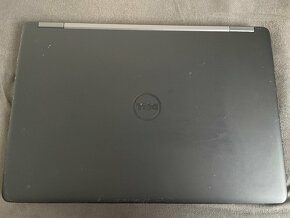 Dell Latitude e5550 - 6