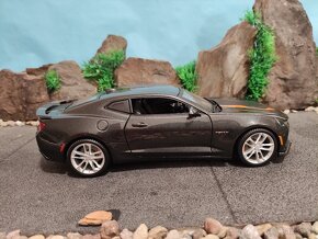 Prodám model 1:18 Chevrolet Camaro 2017 - 6