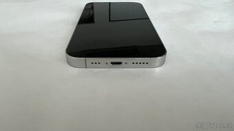 iPhone 15 pro 128 GB - 6