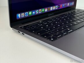 MacBook Pro M2 (2022) 13-palcový 8GB / 256GB Silver - 6