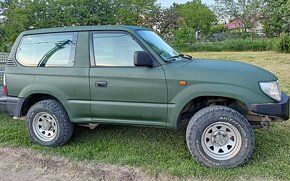 Toyota Land Cruiser 4x4 - 6