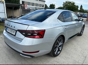 Škoda Superb 2.0 TDI SCR Sportline DSG - 6