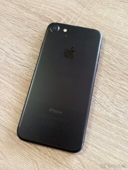 iPhone 7 / 128GB čierny NOVA BATERIA TOP stav - 6