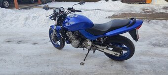 Honda Hornet 600 - 6