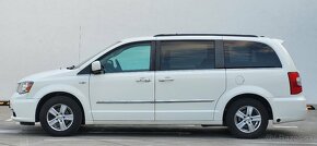 Chrysler Town&Country 3.6l V6 (REZERVOVANÉ) - 6