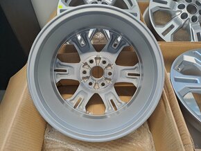 Nové Originál alu kola Nissan Navara r17 6x114,3 - 6