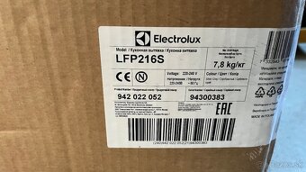 Digestor Elektrolux LFP216S - 6