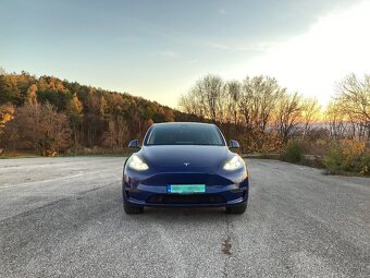 Tesla Model Y 9/2023 AWD Long Range DualMotor + ťažné - 6