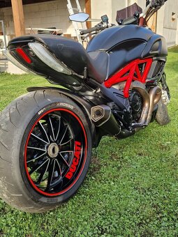 Ducati Diavel 1200 - 6