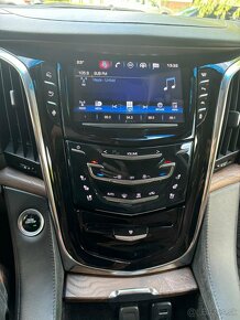 Cadillac Escalade SUV 313kw Automat - 6