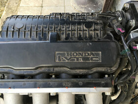 Motor HONDA CIVIC IX 1.4i - VTEC (FK1) L13Z4 73Kw - 6