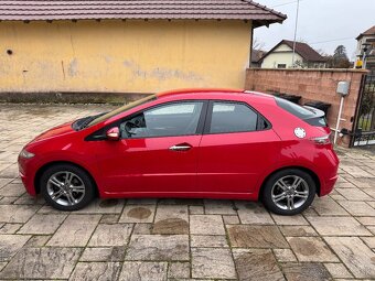 Honda Civic 1.4i, VTEC, benzin, rok 2011 - 6