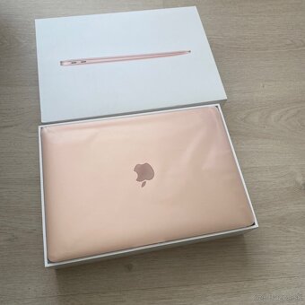 Apple MacBook Air M1 2020, 16GB, 512GB, Zlatý - 6