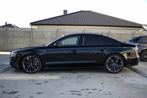 Audi S8 PLUS Quattro AT8 (605k) - 6