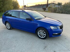 Škoda Octavia Combi 2.0 TDi - 6