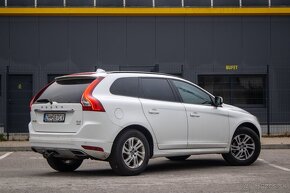 Volvo XC60 D4 2.0L Drive-E Momentum - 6