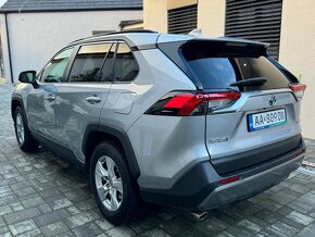 Toyota RAV4 2.5 Hybrid Business 4x4 - 6