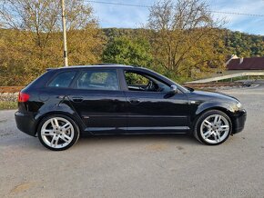 Audi A3 Sportback 3.2 VR6 Quattro - 6