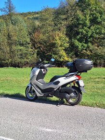 YAMAHA NMAX 125 - 6