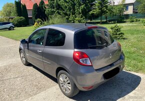 Renault Clio - 6