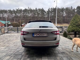 ŠKODA Superb 2.0 TDi DSG/7 Style Business - 6