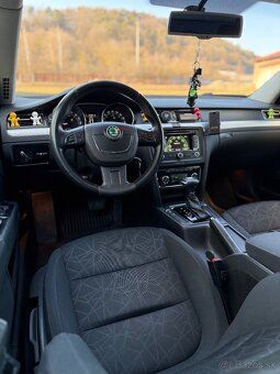 Škoda Superb 2.0TDi 125kW 2012 - 6