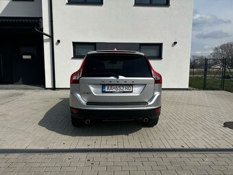 Volvo XC60 D5 AWD Momentum - 6