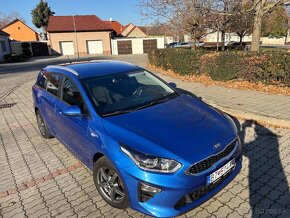 KIA CEED SW Combi 1,6 CRDI 2020. - 6