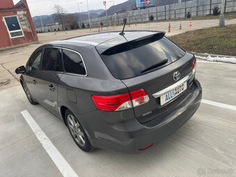 Toyota Avensis Combi 2.0 D-4D Exclusive, 2013 , Slovenské - 6