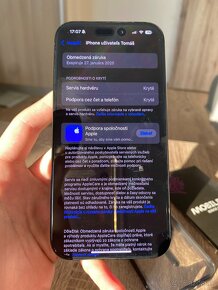 iPhone15 Pro 256 GB Black Titanium + 3 Kryty + Sklo - 6