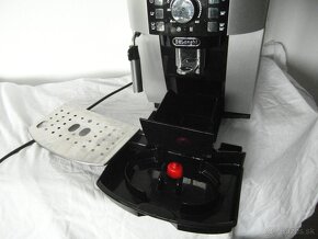 DeLonghi Magnifica S - 6