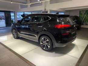 Hyundai Tucson 2.0 CRDi Premium A/T 4x4 - 6