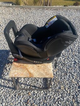 Britax Römer Dualfix - 6