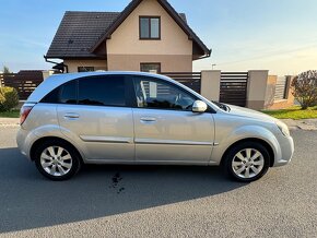 Kia Rio Sporty Edition 1.4 benzin 2011 - 6