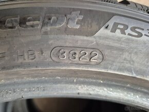 225/45 r17 zimné 2 ks HANKOOK dezén 6,9 mm DOT2022 - 6