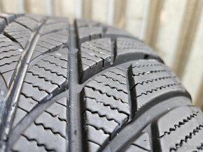 Špičkové zimné pneu Bridgestone Blizzak LM001 - 205/60 r16 - 6