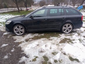 Škoda Octavia combi RS 2.0.TDI 125 Kw - 6