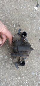 Predné brzdové strmene s splatničkami Ford Focus MK1 2003 - 6