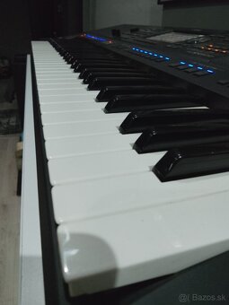 Yamaha Psr SX900 - 6