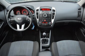 KIA Cee’d 1.6 benzín, SR voz - 6