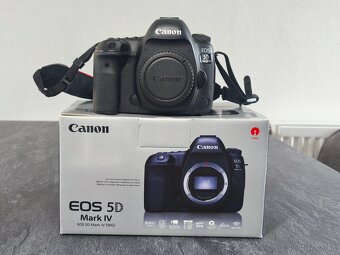 Canon 5D Mark IV - 6