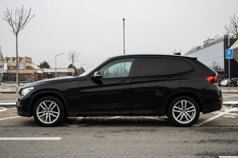 BMW X1 xDrive 20d A/T - 6