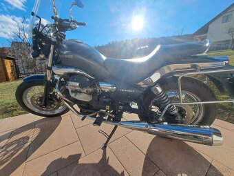 Moto Guzzi Nevada 750  Aquila Nera 2010 - 6