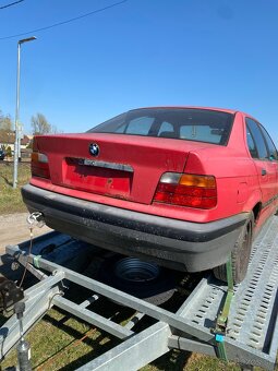 BMW E36 316i sedan - 6