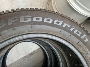 205/60r16 zimné 2 ks BF GOODRICH dezén 6,9 mm - 6