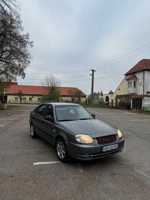 Hyundai Accent 1.3 - 6