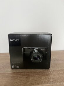 Sony Cybershot DSC-RX 100 (2020) - 6